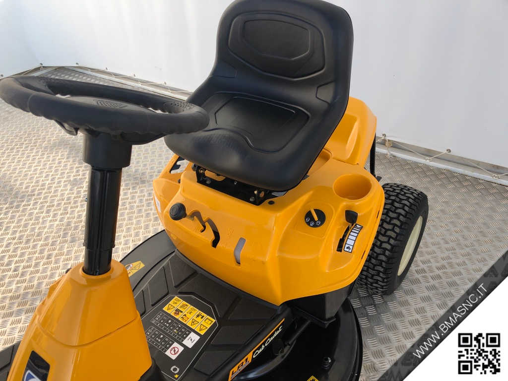 CUB_CADET_LR1_NS76_RIDER_TRATTORINO_SC_MULCHING_6.jpg