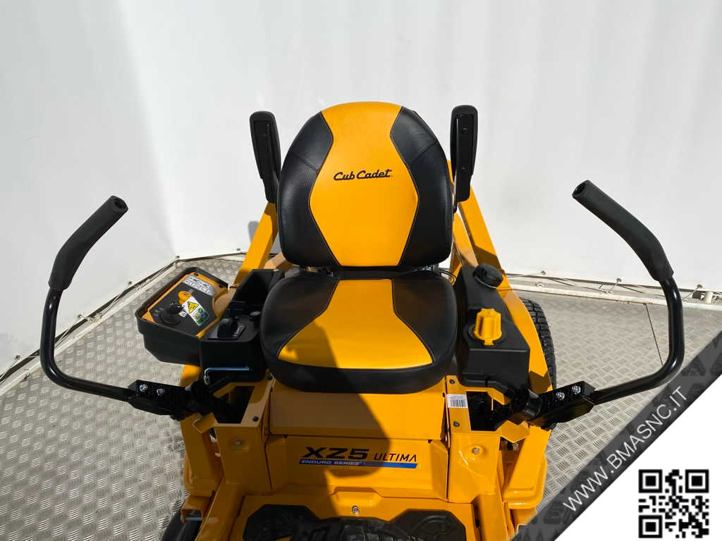 CUB_CADET_XZ5_L107_43.jpg