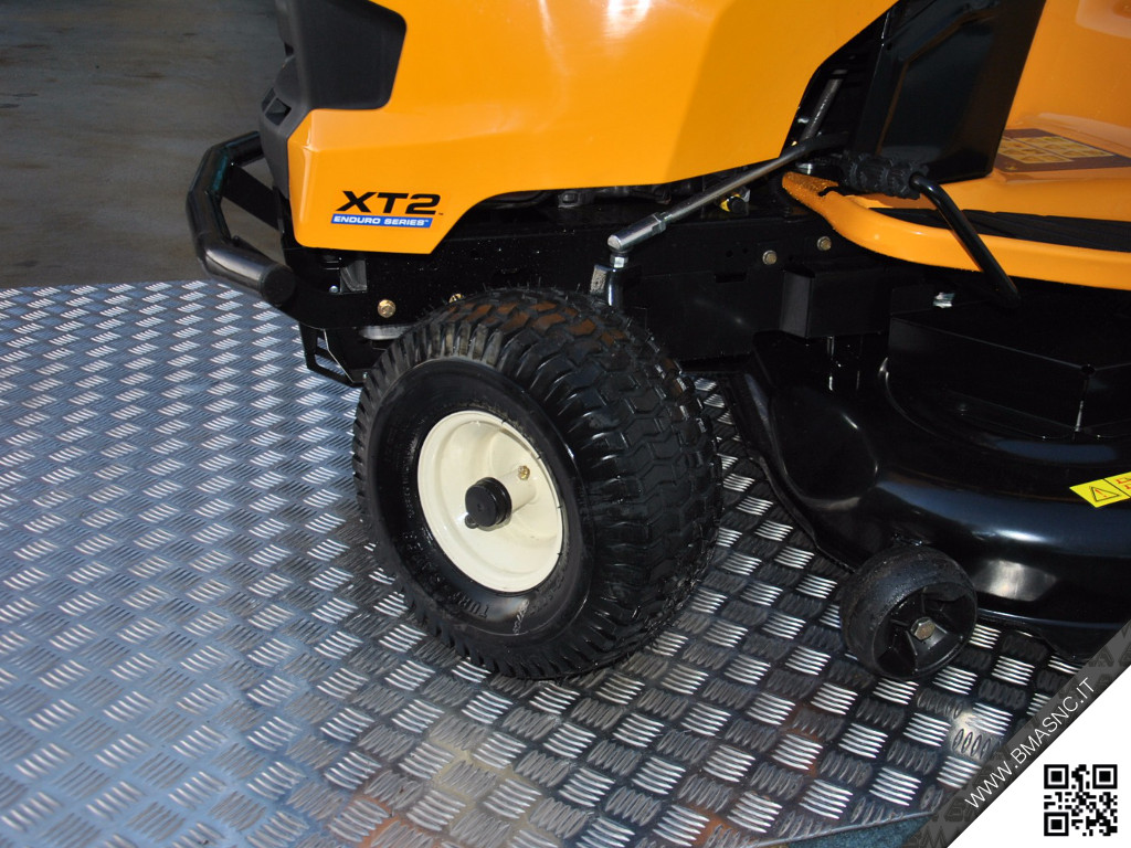 cub_cadet_xt2_ps117_6.jpeg