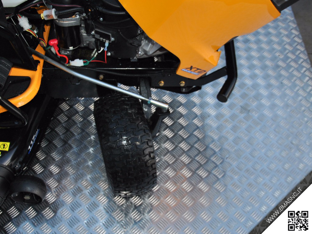 cub_cadet_xt2_ps117_8.jpeg