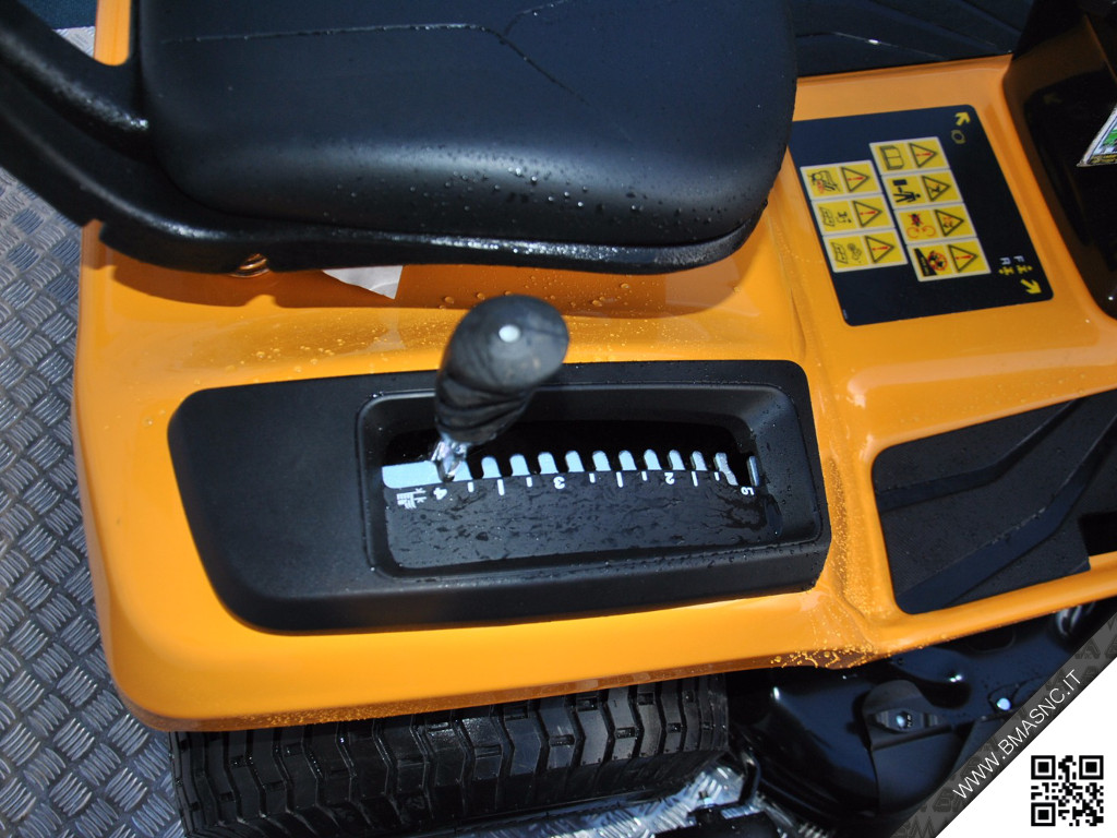 cub_cadet_xt2_ps117_14.jpeg