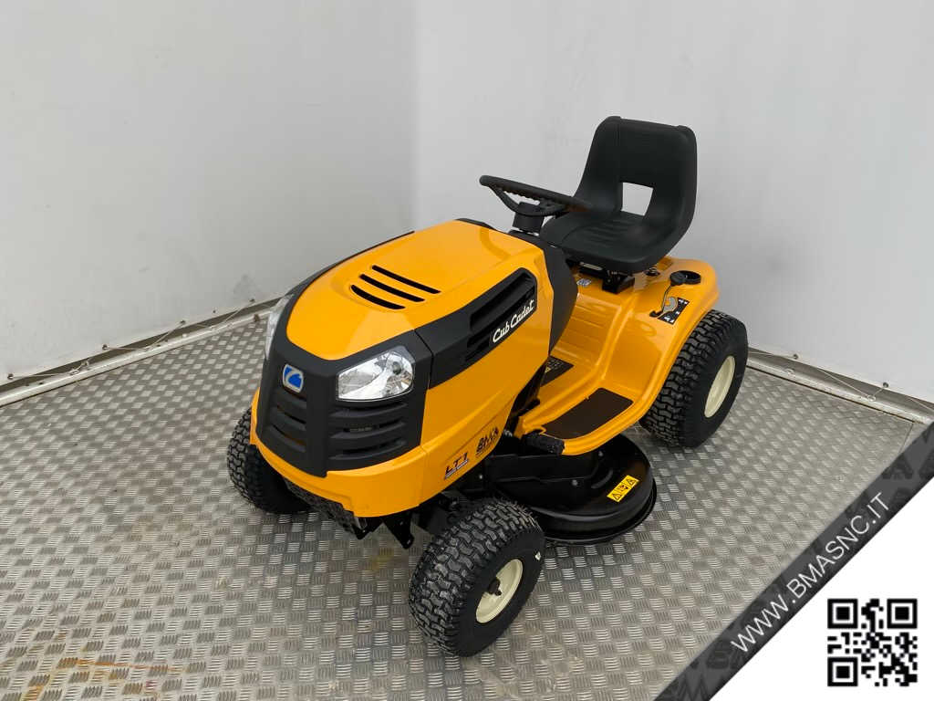 CUB_CADET_LT1_NS96_TRATTORINO_SCARICO_LATERALE_9.jpg