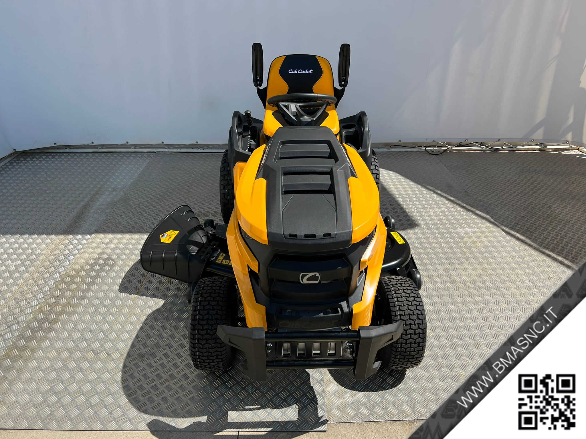 CUB_CADET_XT3_QS127_TRATTORINO_SC_NEW_2022_23.jpg