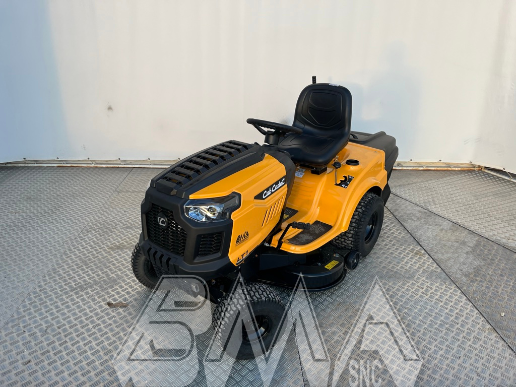 CUB_CADET_LT1_NR96_TRATTORINO_11.jpg